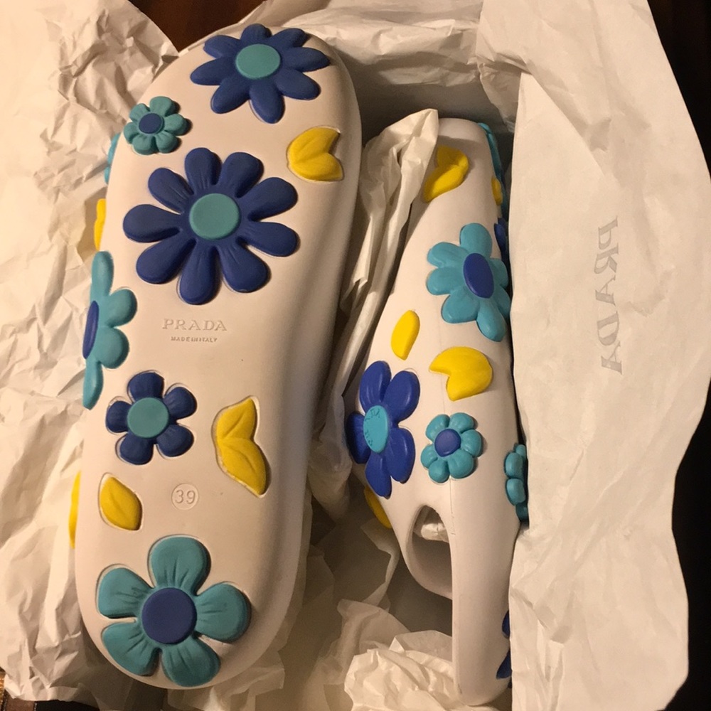Prada Floral Slide Women’s Sandals Size 39